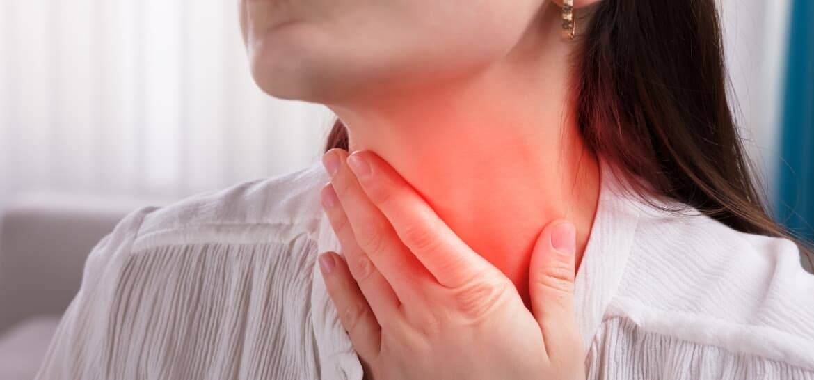 CARA AMPUH MEREDAKAN, MENCEGAH DAN MENGOBATI RADANG TENGGOROKAN